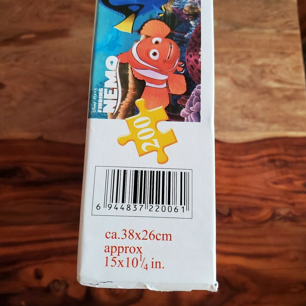 Disney Pixar "Finding Nemo" 200 Piece Jigsaw Puzzle # K22006 Complete