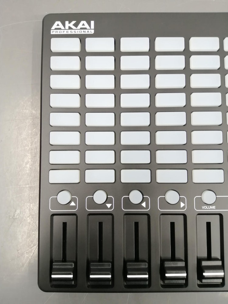 AKAI Professional APC Mini MK2 - USB MIDI Pad Controller from Japan
