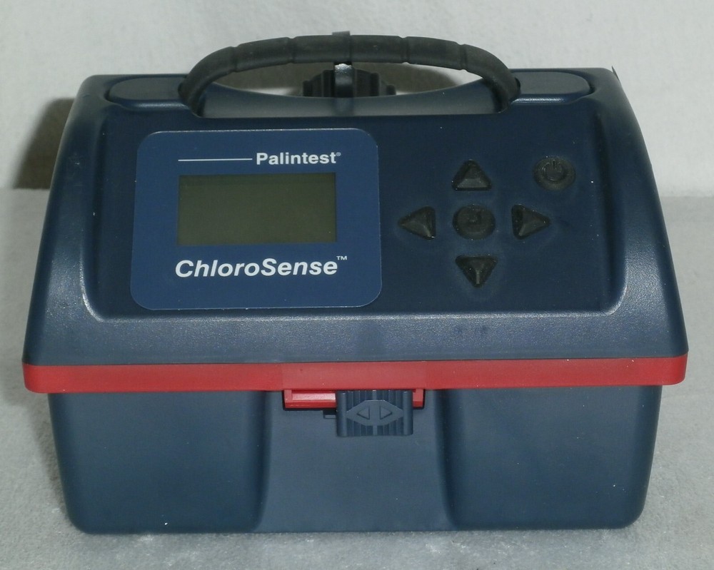 Palintest ChloroSense Analyzer with accessories