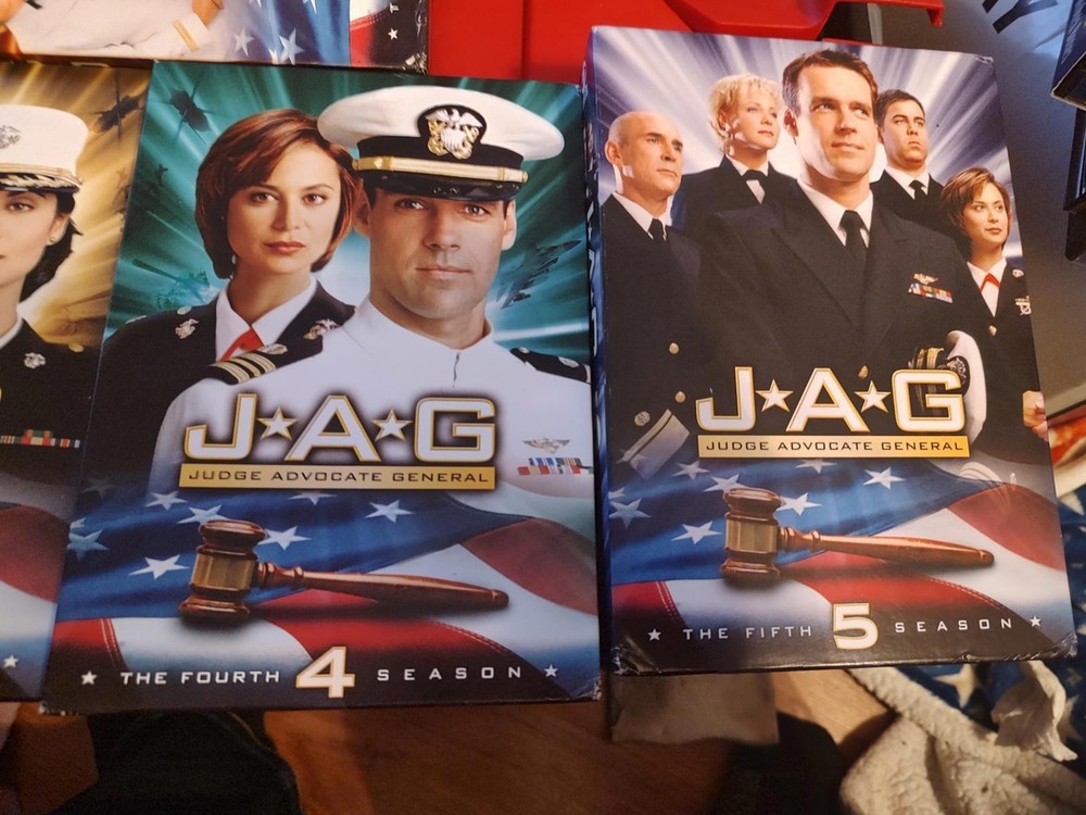 JAG: The Complete Seasons 1-2 & 4-6 DVD Set