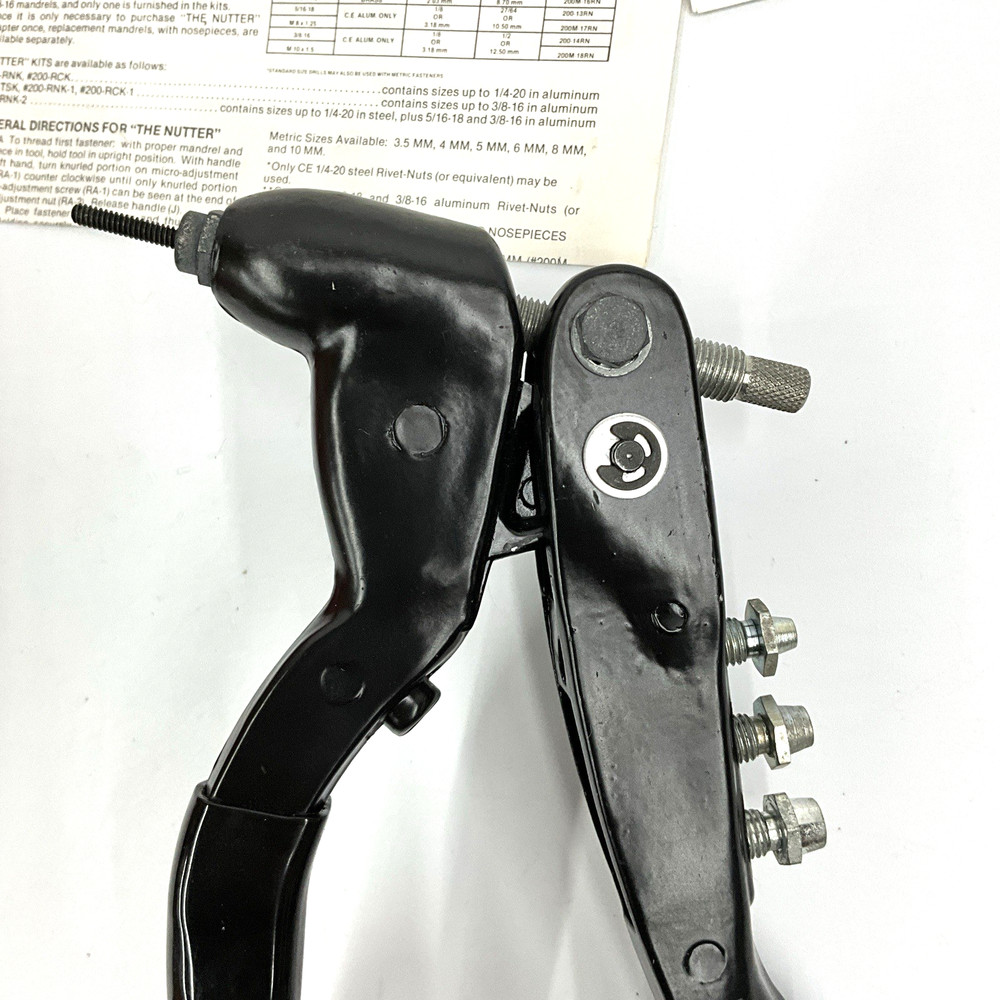 Creative Engineering The Nutter Rivet Nut Gun Tool Set w/ Extras & Case UNTESTED