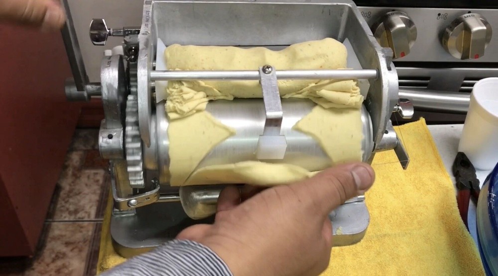 Tortilla Maker Roller Press.