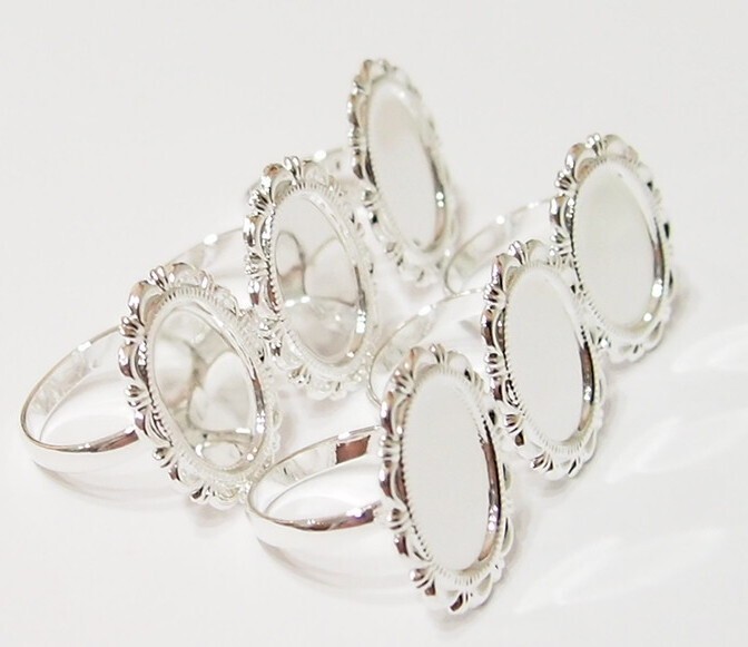 8 of 18x13mm Shiny Silver Adjustable Closed Loop Scalloped Ring Settings