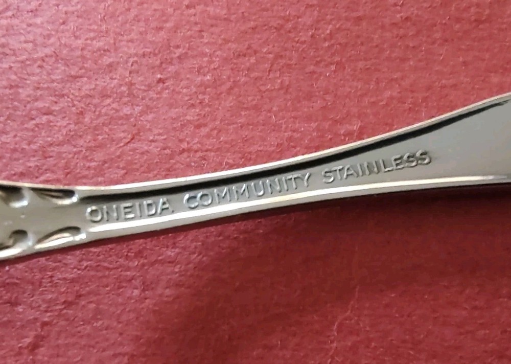 8 Community CHATELAINE Stainless TEASPOONS 6" Oneida FreeShip