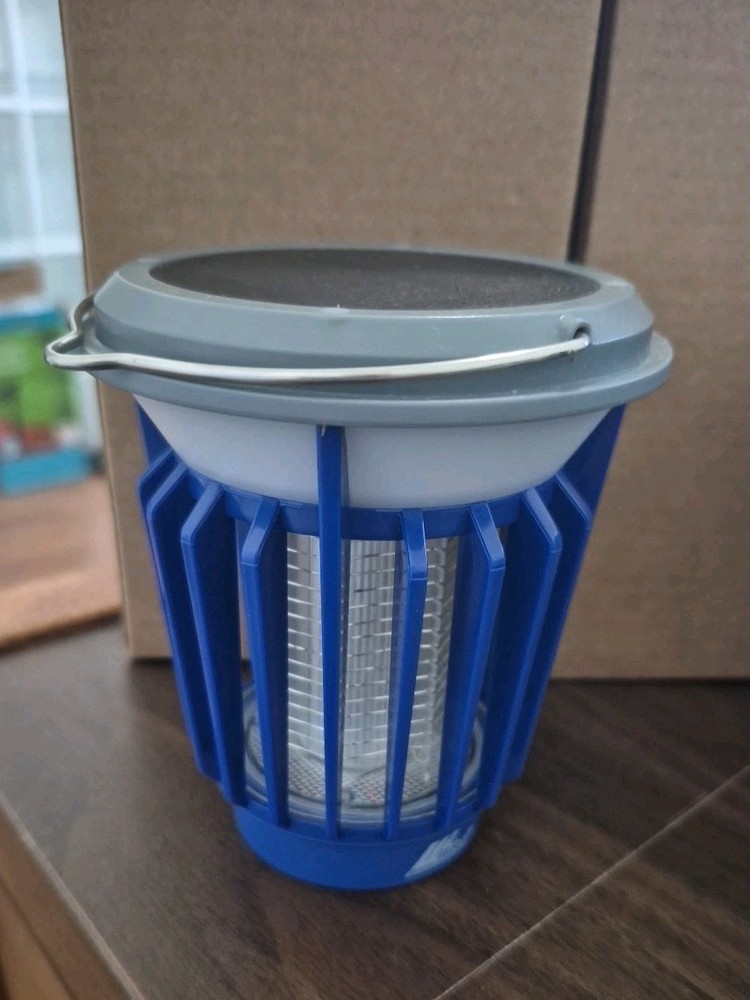 NEW! WISELY 2 PACK SOLAR "BUG" ZAPPER LANTERNS! SOLAR & RECHARGEABLE!