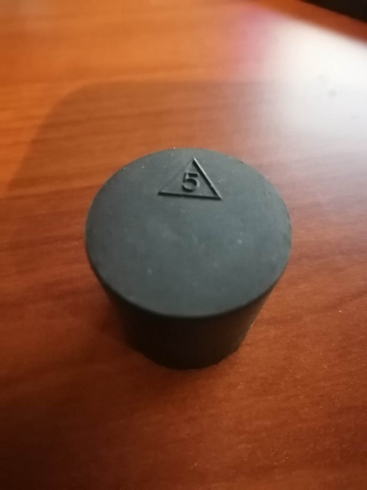 #5 rubber stopper