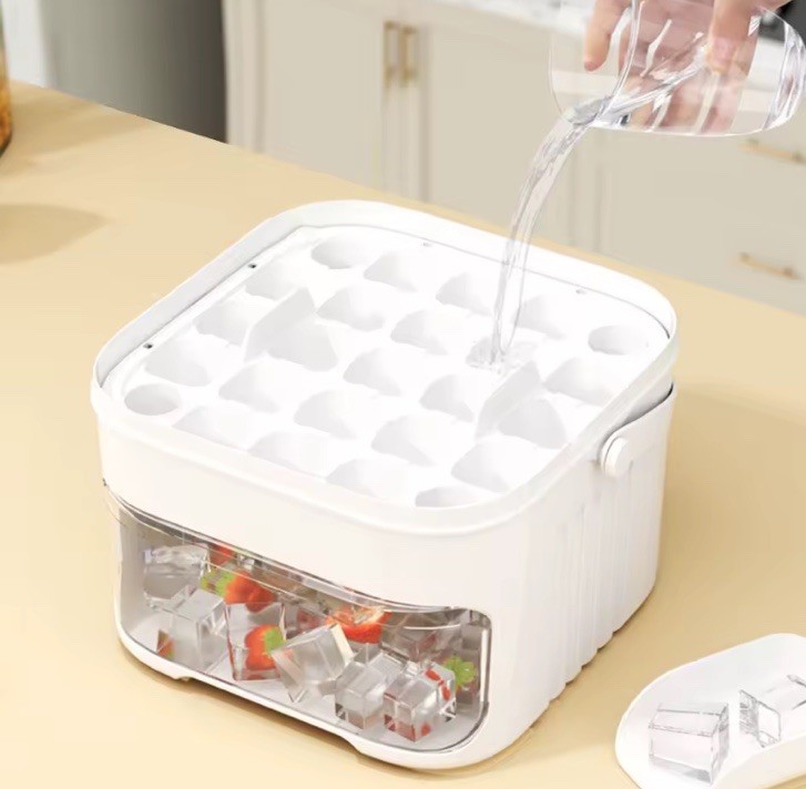 50-Cube Ice Maker with Easy Press Cap Double Layer Ice Cube Maker Refrigerator H