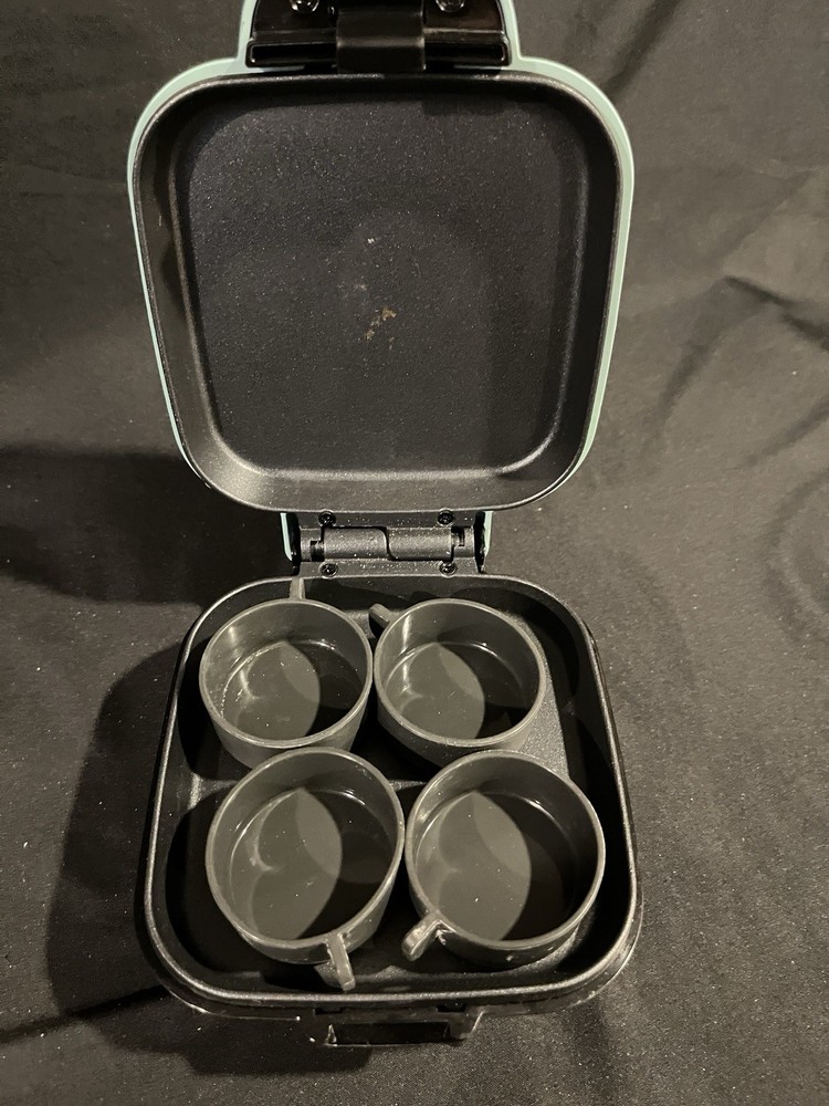 Dash Egg Bite Maker Makes 4 Egg Bites Teal