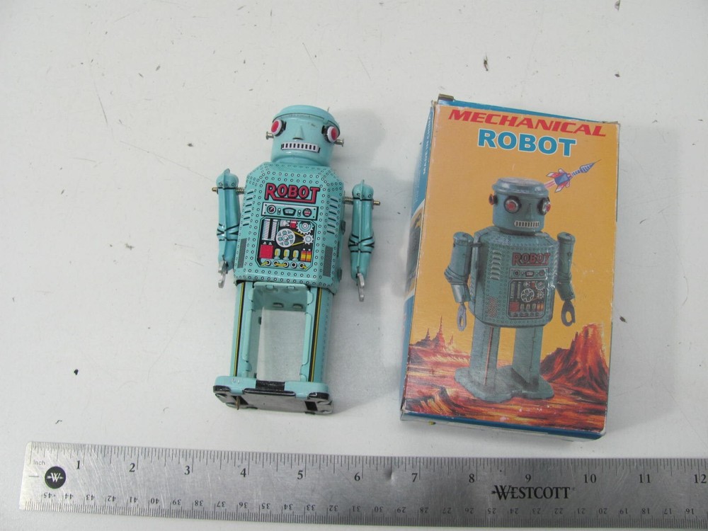 MS 416 ROBOT LILLIPUT  WIND UP TIN ROBOT MINT