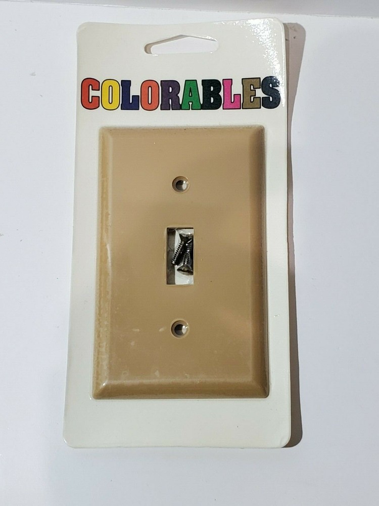 Colorables Solid Khaki Brown Tan Color Single Light Switch Switchplate New NIP