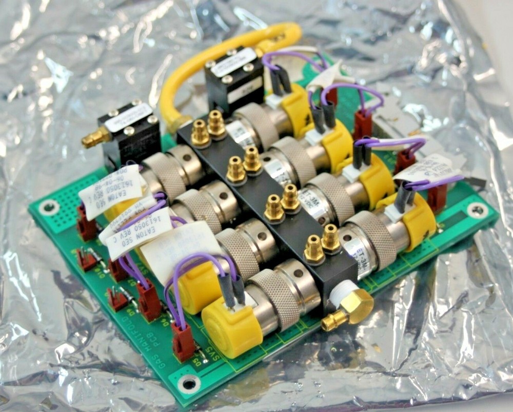 1517071 / ASSY GAS MANIFOLD PCB 4 VALVE / AXCELIS TECHNOLOGIES