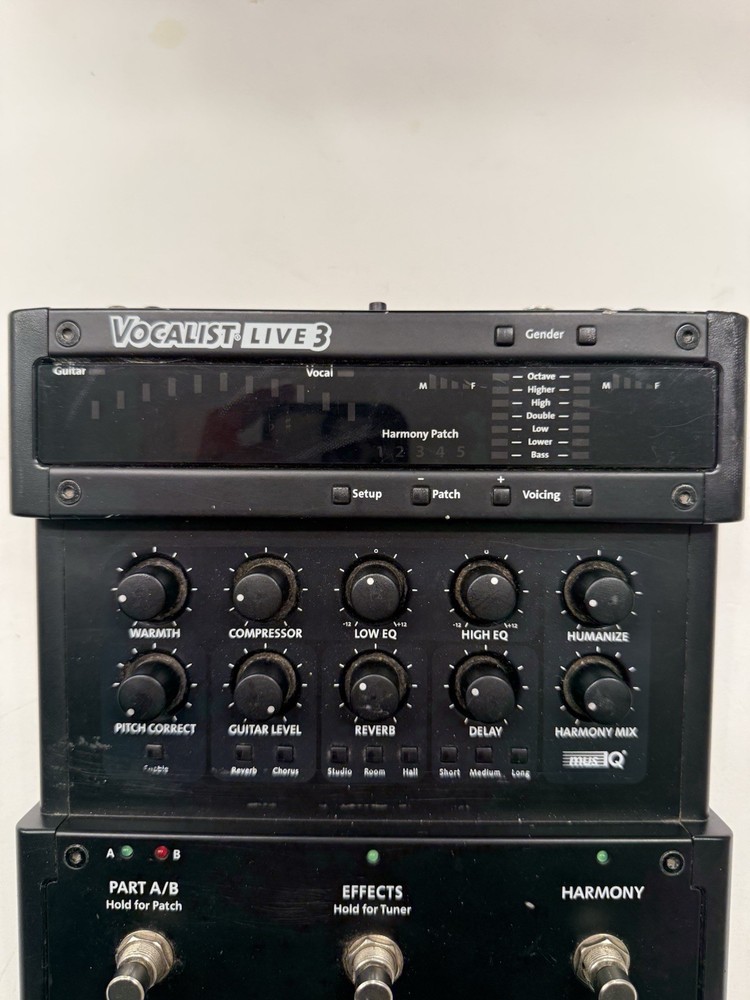 Digitech Vocalist Live 3 Vocal Multi Effects Processor Pedal + Power Supply