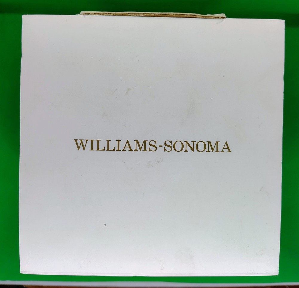 Williams-Sonoma automatic hot chocolate pot