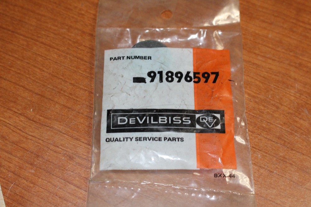 DeVilbiss 91896597 Air Compressor Rubber Grommet