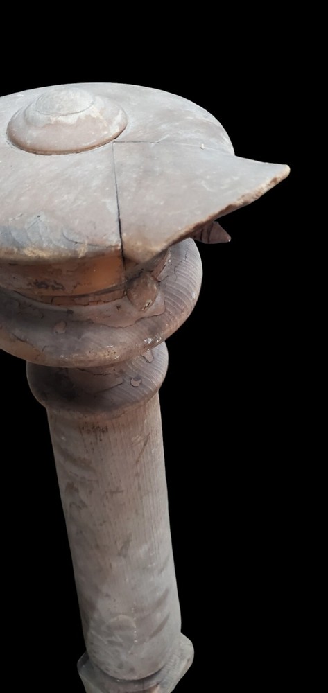 Pair Of Newel Posts *GAM0205