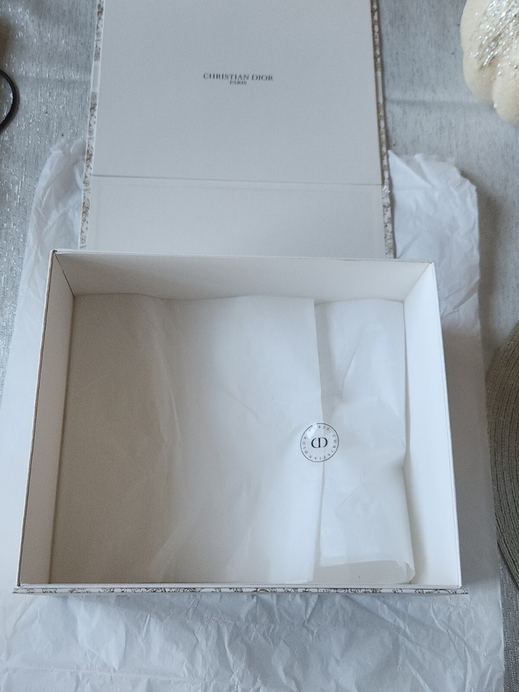 Christian Dior Gold Gift Box NEW! Fast Ship!