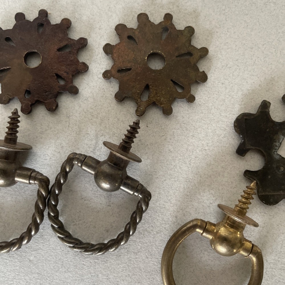 Vintage Drawer Pull 10 pieces Variety