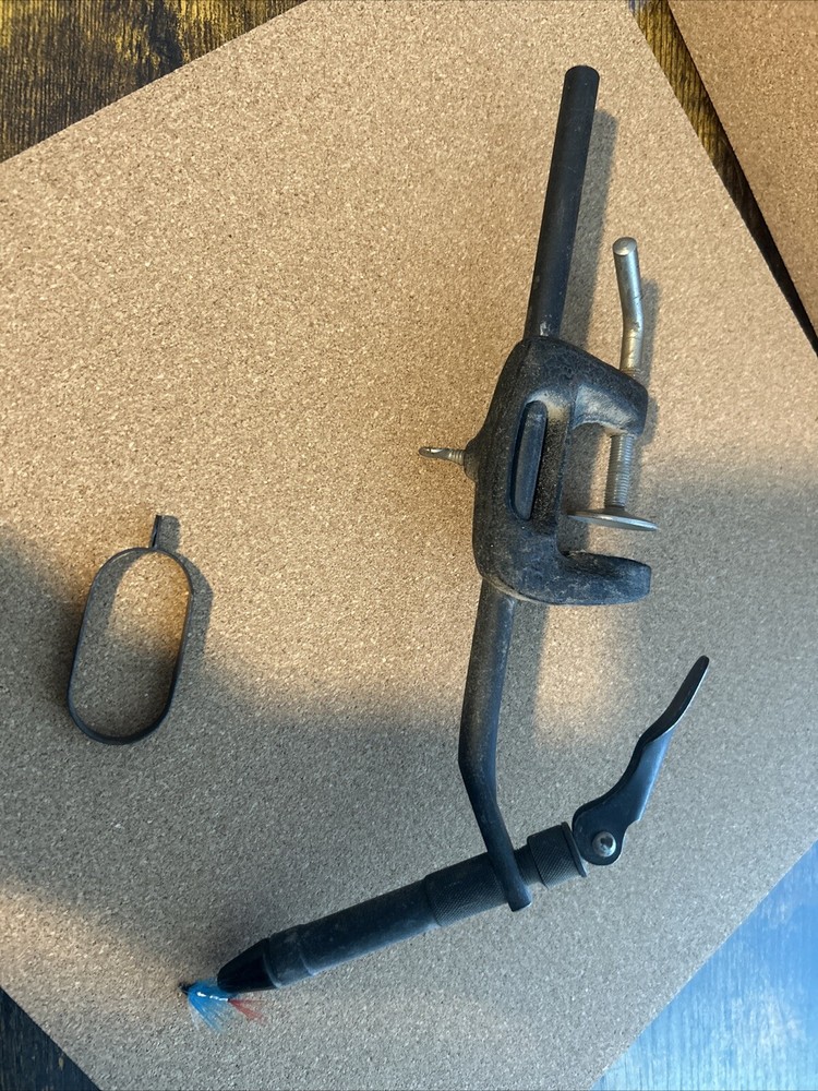 vintage thompson fly tying vise With Trigger Release, Cast Iron Quality 5a