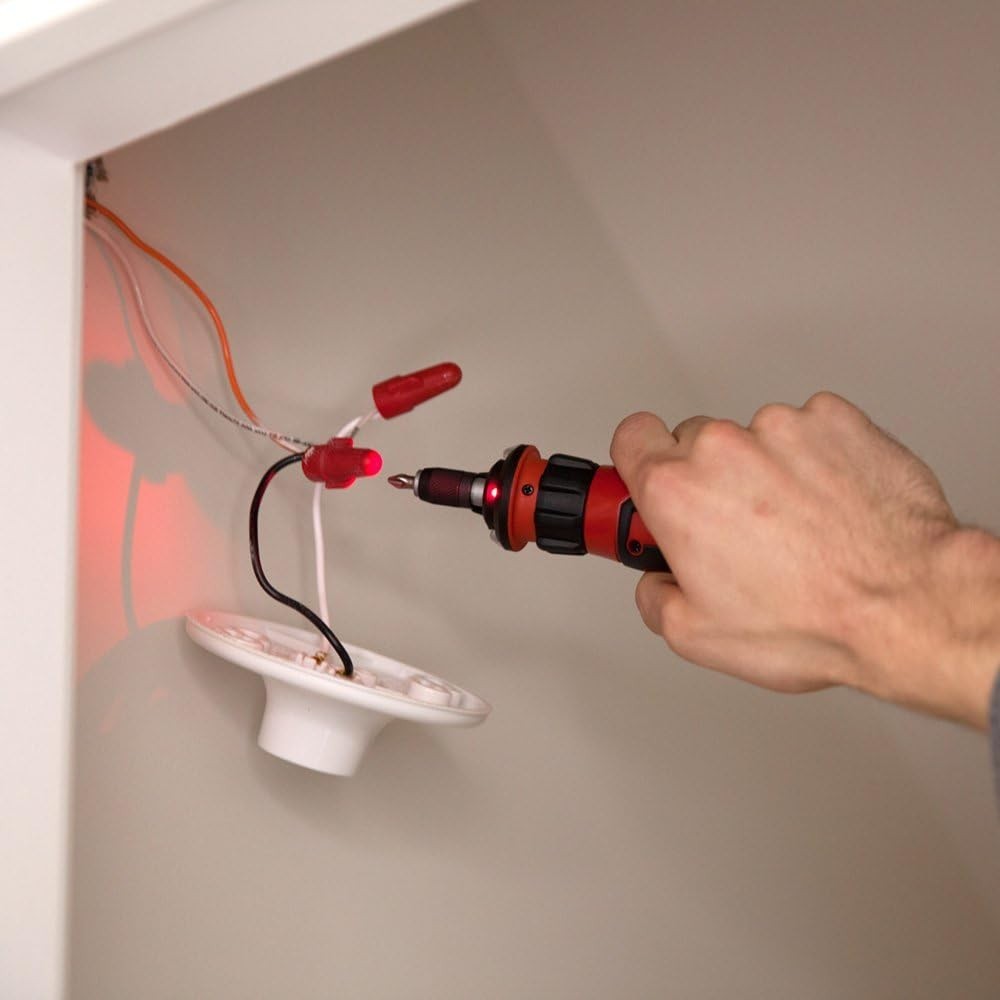 Compact Rechargeable 4V Screwdriver with Circuit Sensor and 45 Bits – LED Light