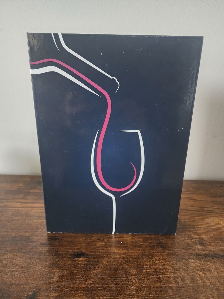 Lazboy Wine Essentials Wine Opener Gift Box!!