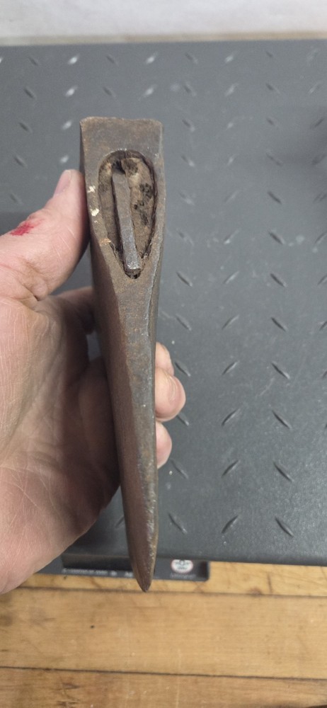 Plumb Rockaway? pattern Axe Head Jersey