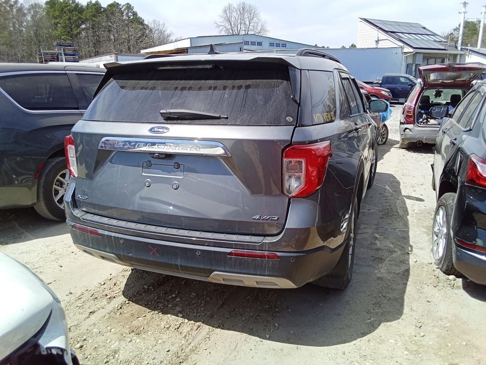 Camera/Projector Camera Windshield Mounted Fits 20-24 AVIATOR 860247