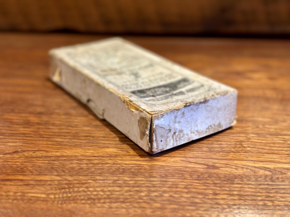 Antique Brooks Meltham Mills Machine Cotton Thread Box