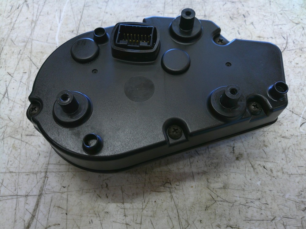 2000-2003 Triumph TT600 speedo dash instrument panel gauges