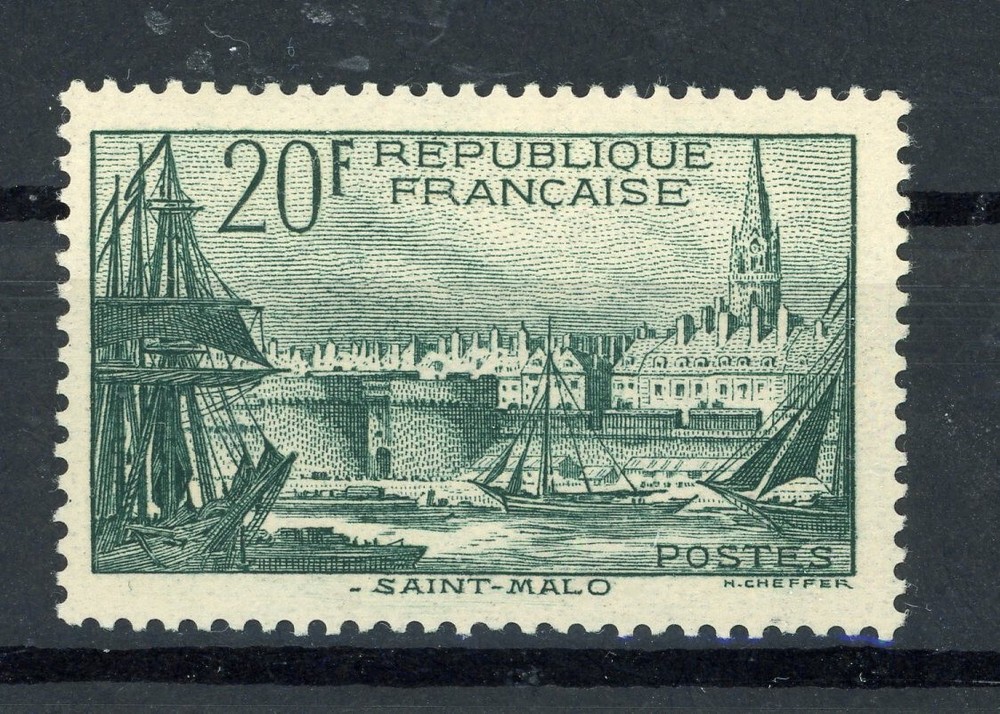 France 415 Clean MNH / Postage Stamp ............................2/20289