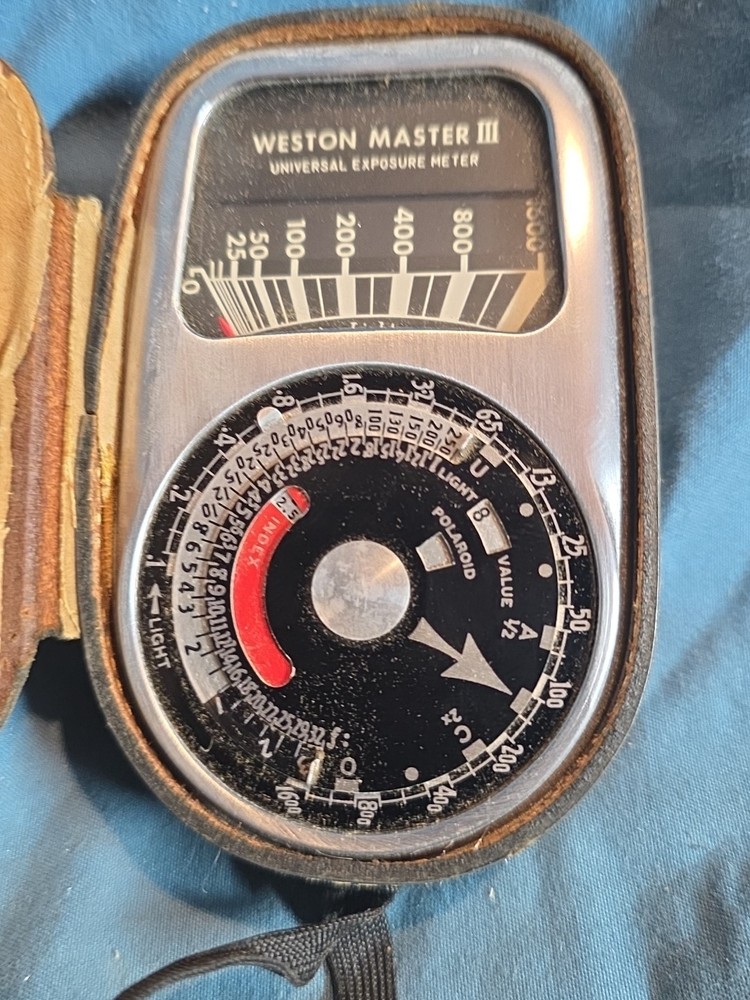 Vintage WESTON MASTER III Light Meter Model 737 W/ Leather Case
