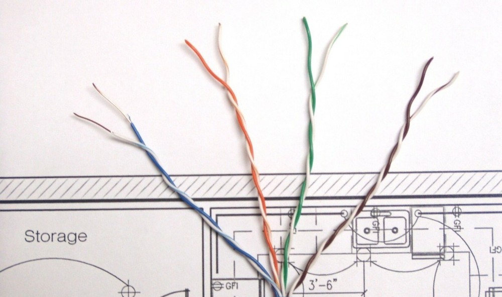 200 ft CAT5e Wire UL for i2000 & M&S DMC1 Intercom