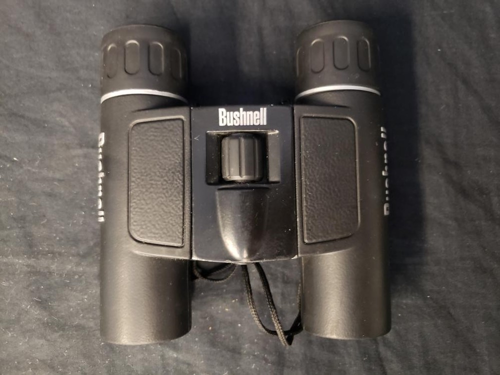 BUSHNELL 12X25 COMPACT BINOCULARS (B26002778)