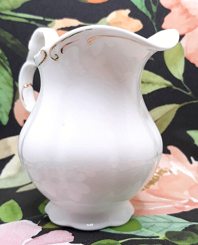 Royal Albert Creamer Fine Bone China " Orleans " Pattern