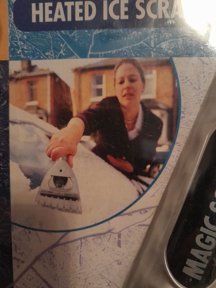 Auto Aid Heated Ice Scraper With Extendable Handle
