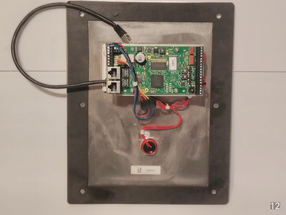 Commend USM931ACW Substation Open Box