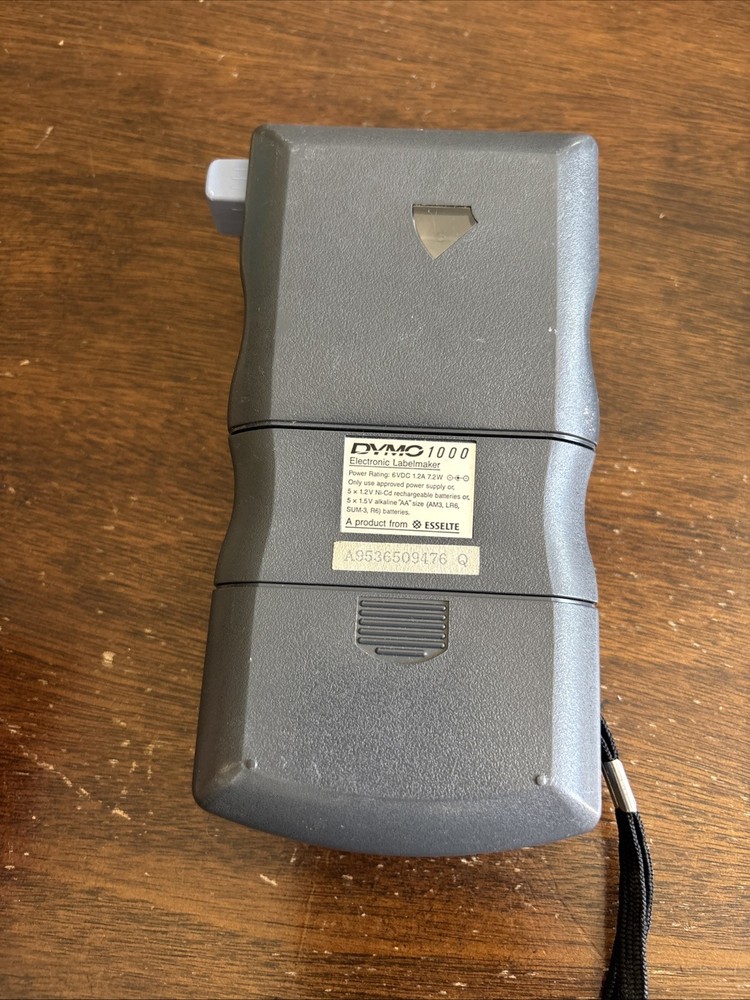 DYMO 1000 Electronic Labelmaker Label maker Works Battery Hand Held Tested