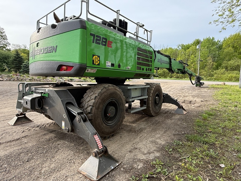 2023 Sennebogen 728e wheeled tree care material handler