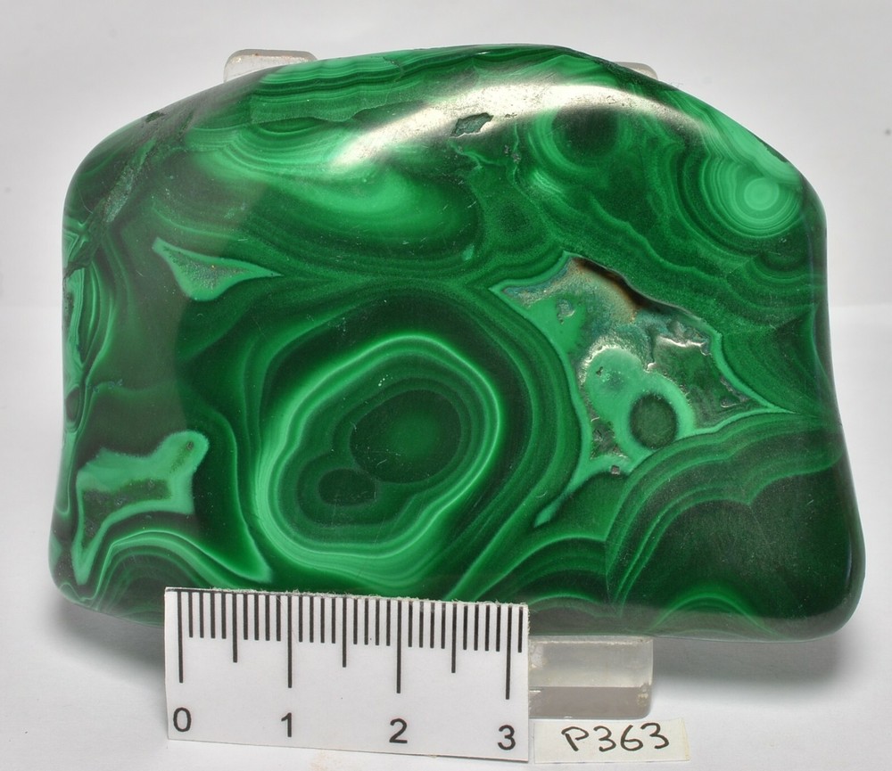 MALACHITE POLISHED CRYSTAL FREEFORM 190 grams  P363