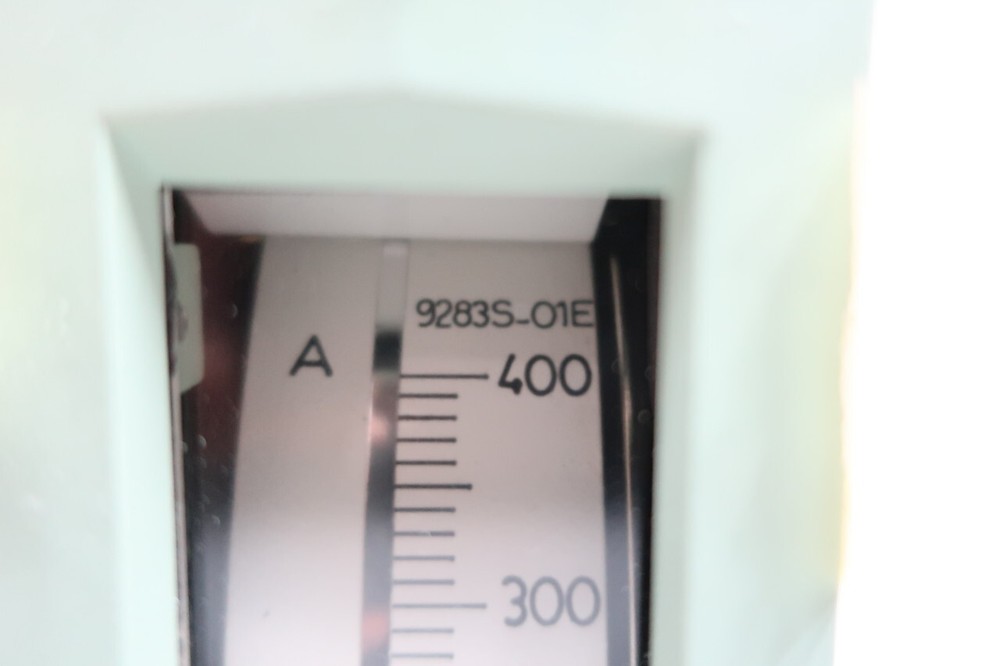 Versatile 9283S-O1E Panel Meter 0-400a
