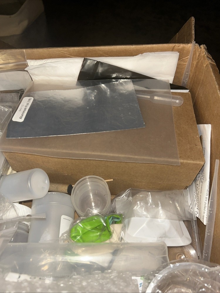 science Interactive Biology Kit1171 . New Unused !!!