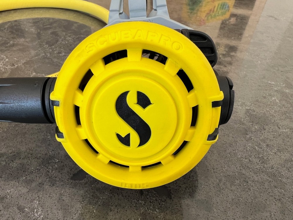 ScubaPro R105 Octopus Regulator