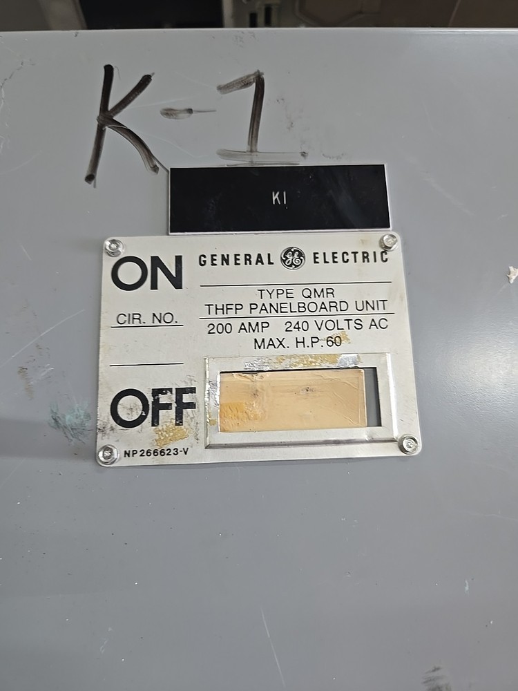 GE THFP324 200 amp 240 volt Fused Panel Mount Switch