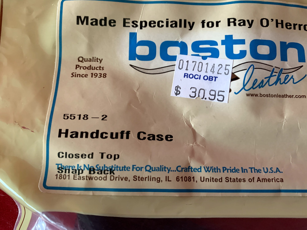Boston Leather Handcuff Case 5518-2 Black (16H)