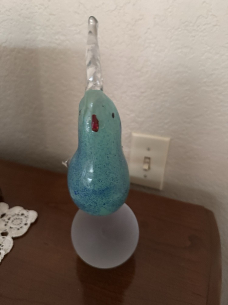 Blue Crystal Parrot Bird ? Statue Solid