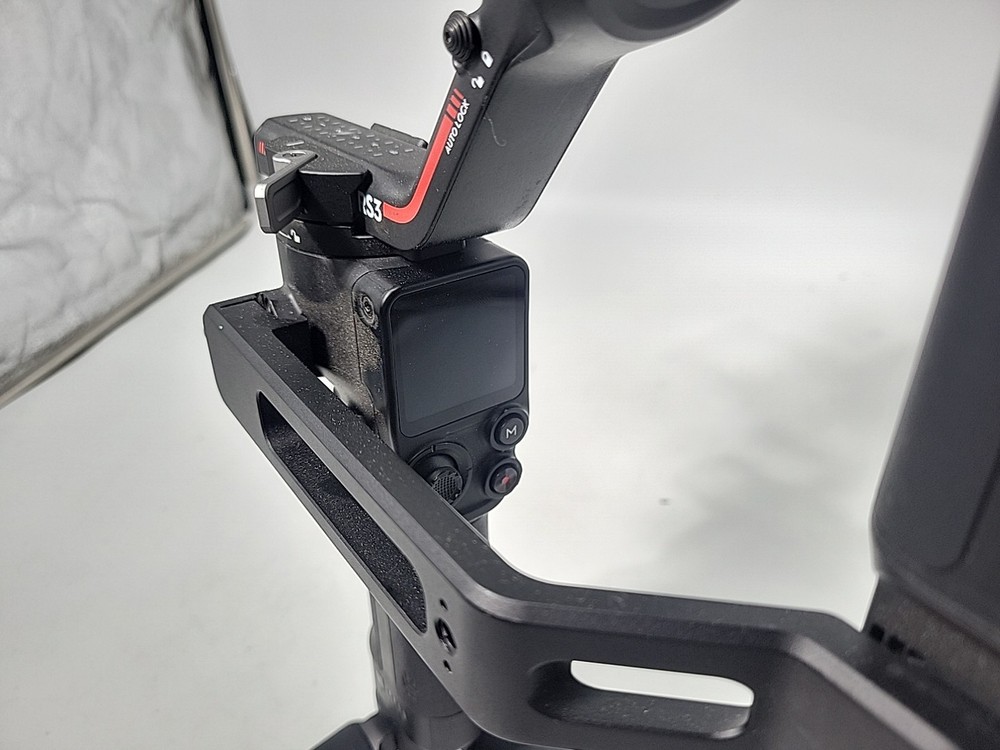 DJI Ronin RS 3 Gimbal Stabilizer