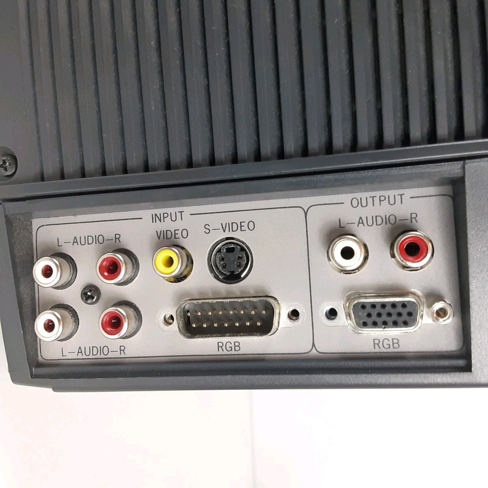 Lightware Viewpoint 100 LCD Projector w Case