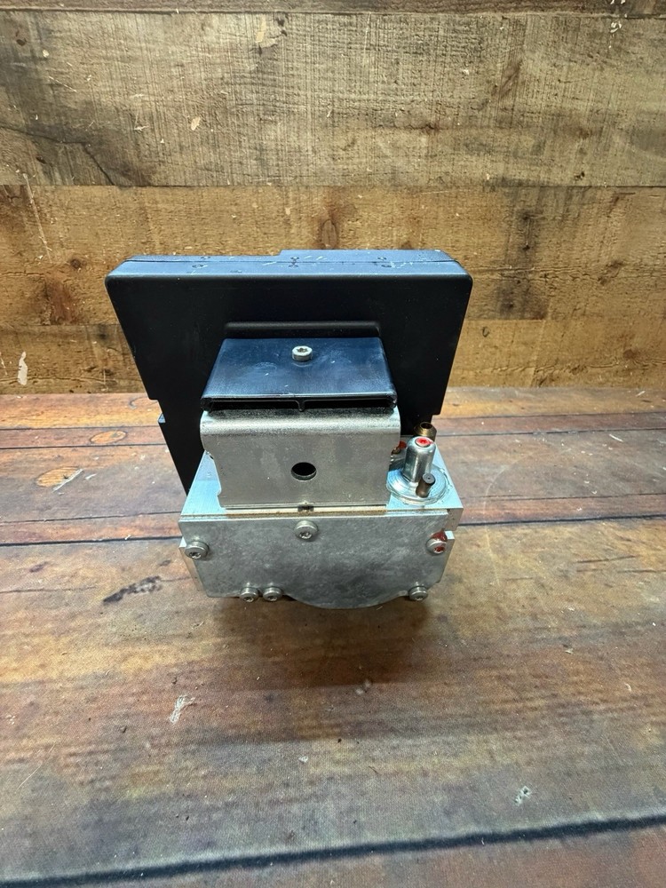 Dungs GB-ND 055 D01 S22 Gas Pressure Switch 230V EN126 IP40