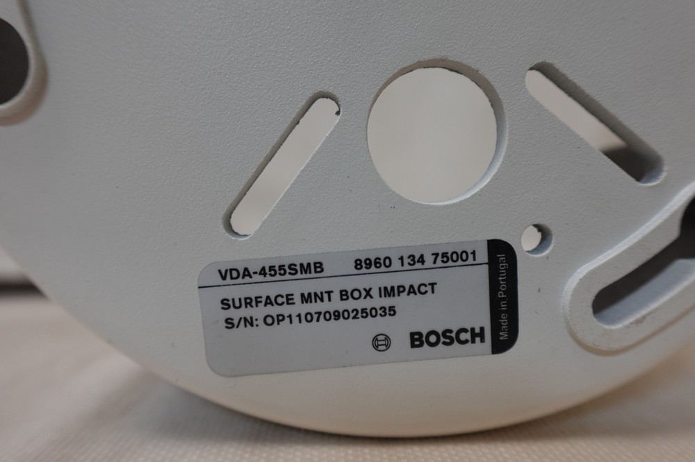 BOSCH VDA-455SMB Surface MNT BOX IMPACT FlexiDomeXT Accessory Connection Box