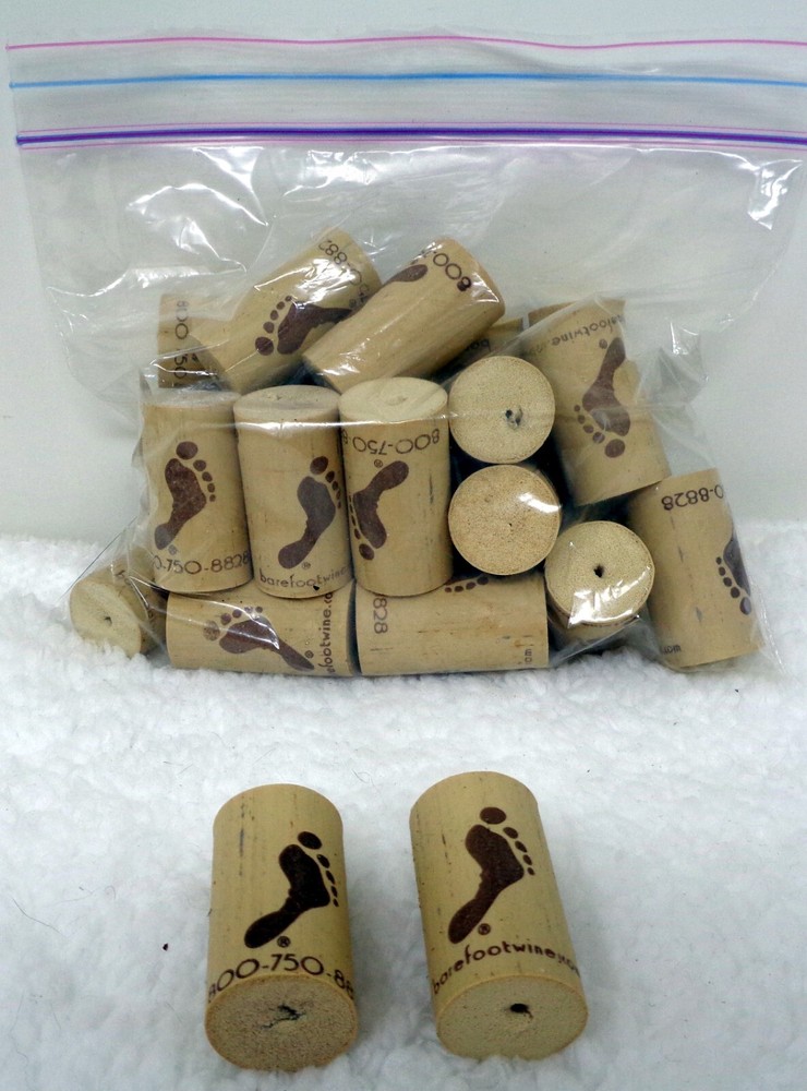 Corks: HANG TEN 26/Lot