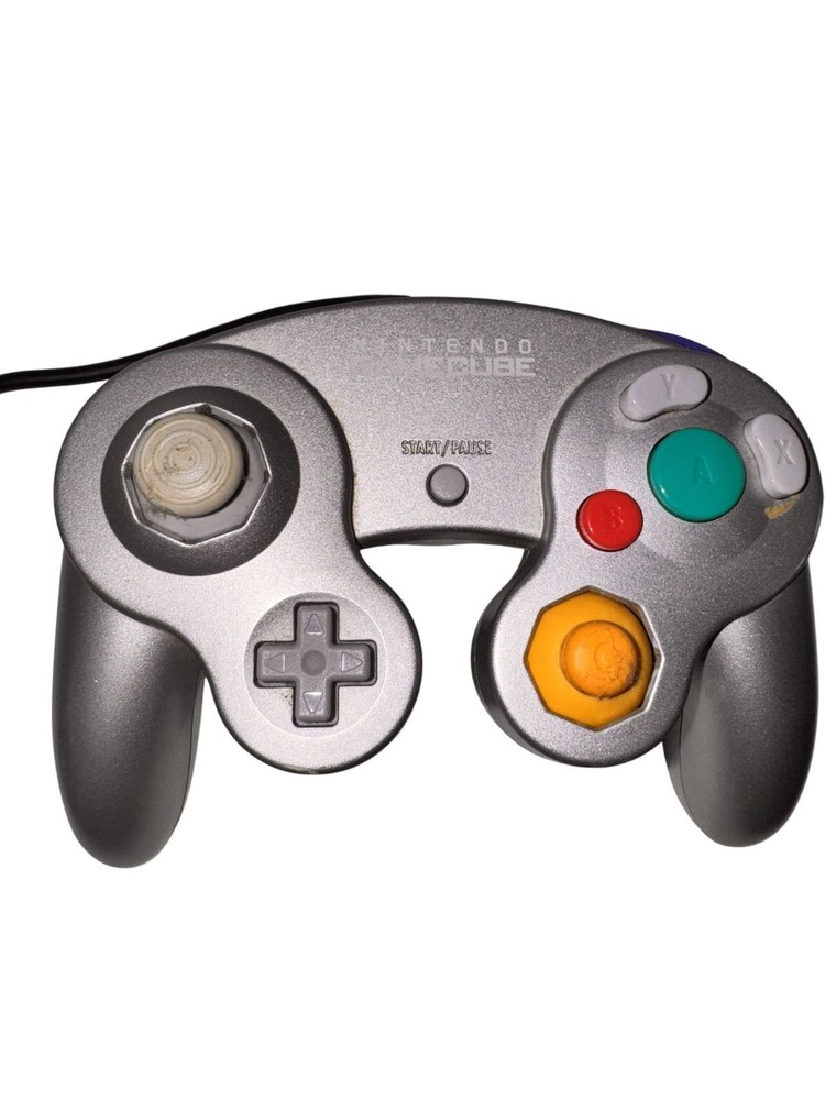 Nintendo GameCube Controller Silver Wired Model DOL-003